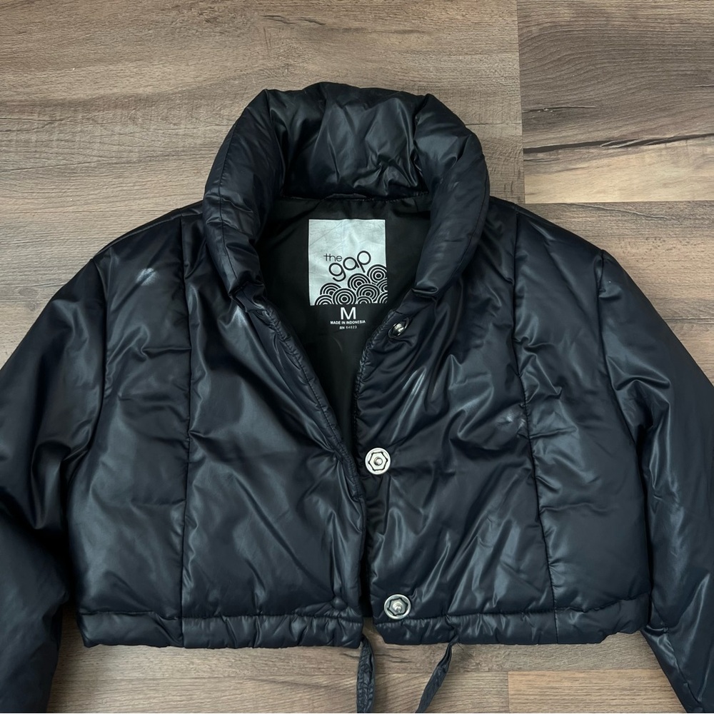 Y2K The Gap Women's Cropped Down Puffer Jacket - Black - Size Medium - Picture 11 of 16